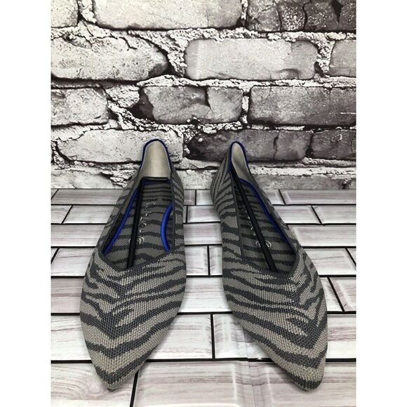 Rothy’s The Point Retired Grey Zebra Fabric Stripe Flats Women Sz 9.5M US/41EU - Picture 2 of 16